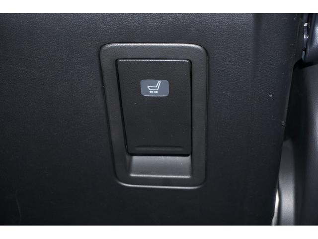 オデッセイハイブリッド e:HEVアブソルート・EXブラックエディション ホンダセンシング/衝突軽減ブレーキ/オートテールゲート/前後ドラレコ/ETC2.0/前後パーキングセンサー/シートヒーター/ワイヤレス充電器/パワーシート/オットマン/マルチビューカメラ/ナビ/USB(56枚目)