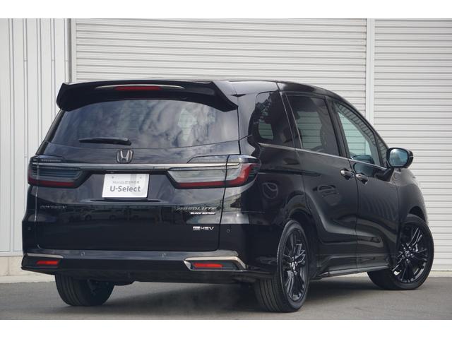 オデッセイハイブリッド e:HEVアブソルート・EXブラックエディション ホンダセンシング/衝突軽減ブレーキ/オートテールゲート/前後ドラレコ/ETC2.0/前後パーキングセンサー/シートヒーター/ワイヤレス充電器/パワーシート/オットマン/マルチビューカメラ/ナビ/USB(68枚目)