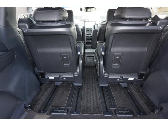 オデッセイハイブリッド e:HEVアブソルート・EXブラックエディション ホンダセンシング/衝突軽減ブレーキ/オートテールゲート/前後ドラレコ/ETC2.0/前後パーキングセンサー/シートヒーター/ワイヤレス充電器/パワーシート/オットマン/マルチビューカメラ/ナビ/USB(78枚目)