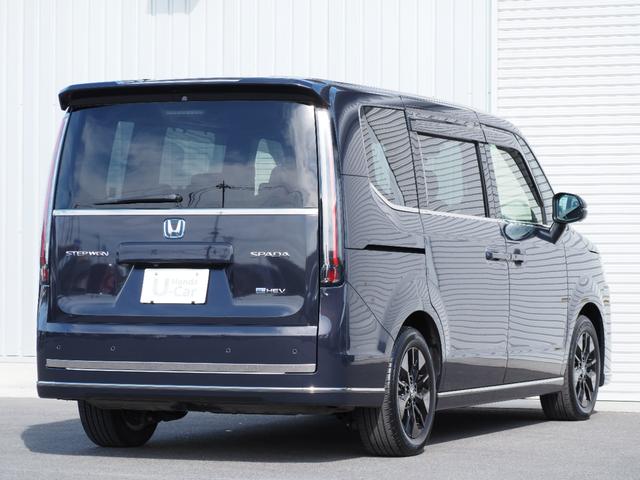 ステップワゴン ｅ：ＨＥＶスパーダ　ホンダセンシング／衝突軽減ブレーキ／サイドカーテンエアバッグ／クルーズコントロール／ナビ連動式前後ドラレコ／ＬＥＤヘッドライト／両側パワースライドドア／パワーテールゲート／リア席モニター／ナビ／ＢＴＡ（68枚目）