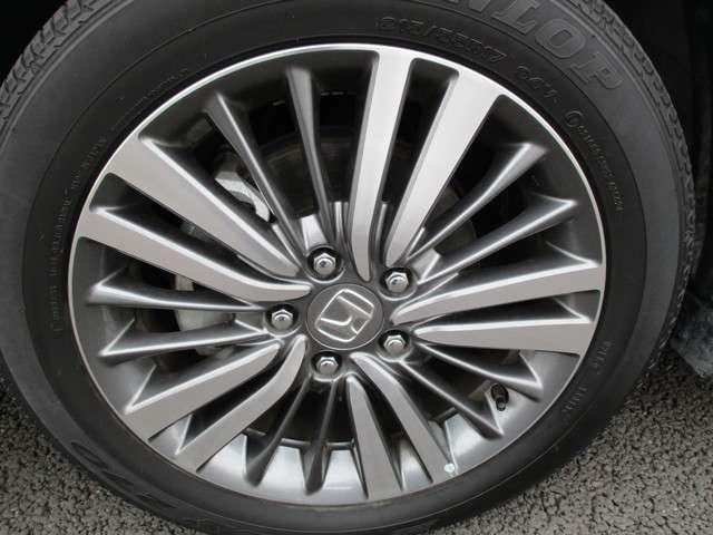 アブソルート・EXホンダセンシング 24ヶ月走行無制限保証 認定中古車 ワンオーナー 両側電動スライドドア ナビ フルセグTV DVD再生 アルミ スマートキー LED バックカメラ ETC オットマン シートヒーター 全周囲カメラ(20枚目)