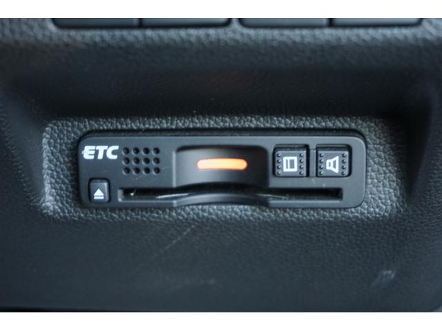 フリード Ｇ・ホンダセンシング　ホンダセンシング／衝突軽減ブレーキ／クルーズコントロール／両側電動スライドドア／ＬＥＤヘッドライト／ＥＴＣ／アルミホイール／純正ナビ／バックカメラ／ＣＤ／ＤＶＤ／ＢｌｕｅｔｏｏｔｈＡｕｄｉｏ／ＥＴＣ（5枚目）