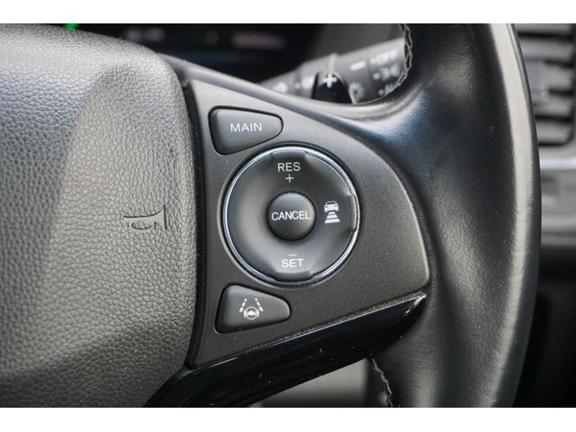 ヴェゼル ハイブリッドＺ・ホンダセンシング　ホンダセンシング／衝突軽減ブレーキ／サイドカーテンエアバッグ／クルーズコントロール／フロントドラレコ／ＬＥＤヘッドライト／純正アルミホイール／ＶＳＡ／シートヒーター／ナビ／バックカメラ／ＢＴＡ／ＥＴＣ（14枚目）