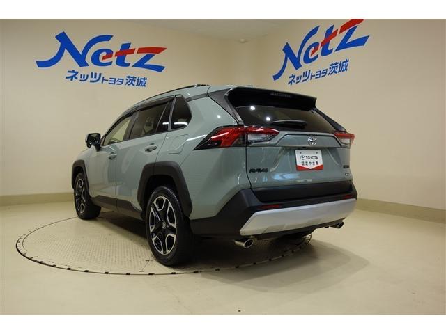 ＲＡＶ４ アドベンチャー　リヤカメラ　記録簿付　アルミ　クルーズＣ　カーナビ　ＬＥＤライト　１オーナー　イモビ　ＥＳＣ　スマキー　ＰＳ　ＥＴＣ付き　ドラレコ付き　エアコン　４ＷＤ車　電動パワーシート　パワーウインドウ　ＡＢＳ（9枚目）