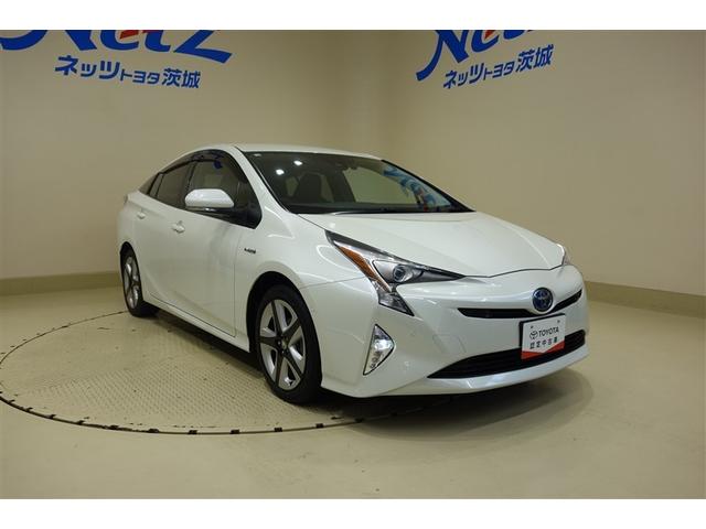 プリウス Aツーリングセレクション ドラレコ付き スマキー イモビライザー バックモニター 1オーナ クルコン 記録簿有 LEDヘッドライト DVD視聴可 ETC ナビTV メモリーナビゲーション 横滑り防止機能 キーフリ アルミ(5枚目)