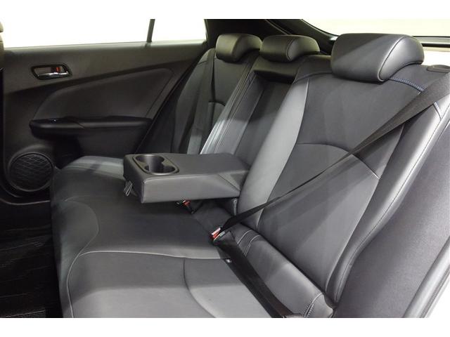 プリウス Aツーリングセレクション ドラレコ付き スマキー イモビライザー バックモニター 1オーナ クルコン 記録簿有 LEDヘッドライト DVD視聴可 ETC ナビTV メモリーナビゲーション 横滑り防止機能 キーフリ アルミ(29枚目)