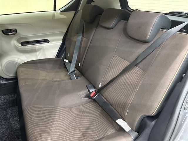 アクア Ｇ　純正ナビ　フルセグＴＶ　ブルートゥース　ＤＶＤ再生　リヤカメラ　ＥＴＣ　スマートキー＆プッシュスタート　オートエアコン　パワーステアリング　パワーウィンドウ　デュアルエアバッグ　ＡＢＳ　アルミホイール（22枚目）