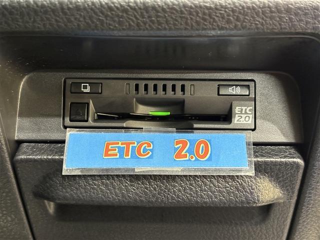 ヴォクシー ZS 煌II スマートキー・プッシュスタート バックガイドモニター セキュリティアラーム 両側パワスラドア ETC車載器 地デジテレビ VSC LEDライト 助手席エアバック キーレスエントリー AC パワステ(18枚目)