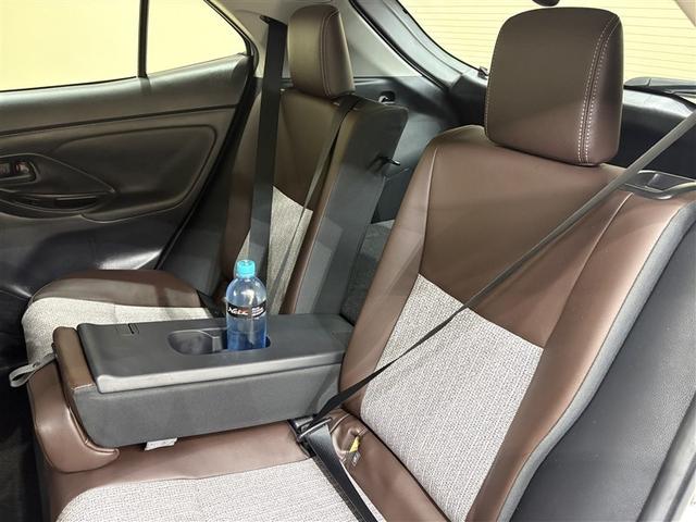 ヤリスクロス ハイブリッドＺ　スマートキ　ワンオ－ナ－　衝突軽減ブレーキ　Ｉストップ　リヤカメラ　点検記録簿　ＬＥＤヘッドライ　ＥＳＣ　クルーズＣ　パワーステアリング　ＴＶ　アルミホイール　ＥＴＣ車載器　運転席パワーシート　イモビ（29枚目）