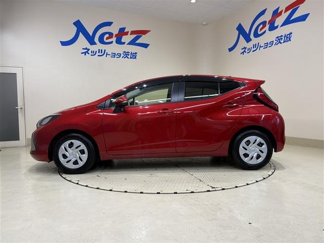 アクア Ｇ　バックモニタ　ワンオーナー車　衝突軽減システム　ＬＥＤヘットライト　地デジＴＶ　アイドルストップ　横滑防止装置　１００Ｖ充電　クルコン　メモリーナビゲーション　ＡＣ　ＥＴＣ　ナビＴＶ　キーフリー　ＰＷ（10枚目）
