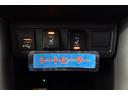 ハイブリッド　Ｚ　衝突軽減Ｂ　記録簿有　フルセグテレビ　スマキ－　ワンオーナ　半レザー　Ｂモニター　アクティブクルーズコントロール　メモリナビ　アイドリングストップ　イモビ　ＬＥＤ　ＡＣ　運転席Ｐシート　キーレス（21枚目）