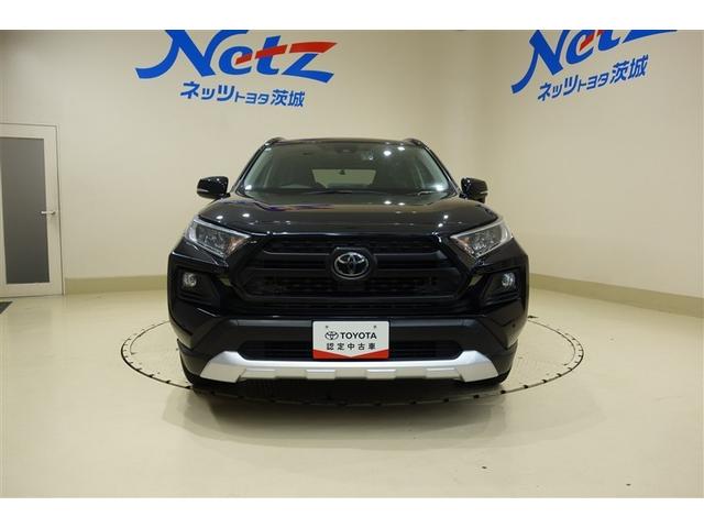 ＲＡＶ４ アドベンチャー　９型純正ナビ　フルセグＴＶ　ブルートゥース　ＤＶＤ再生　リヤカメラ　ＥＴＣ　ドライブレコーダー　スマートキー　オートエアコン　シートＡ／Ｃ　クルーズコントロール　ＬＥＤライト　セーフティセンス　アルミ（4枚目）