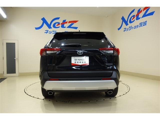 ＲＡＶ４ アドベンチャー　９型純正ナビ　フルセグＴＶ　ブルートゥース　ＤＶＤ再生　リヤカメラ　ＥＴＣ　ドライブレコーダー　スマートキー　オートエアコン　シートＡ／Ｃ　クルーズコントロール　ＬＥＤライト　セーフティセンス　アルミ（8枚目）