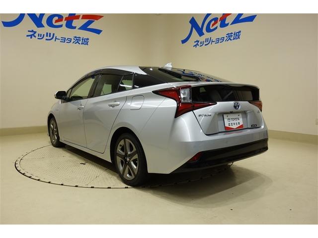 プリウス Ｓツーリングセレクション　エアバック　地デジ　１オーナー車　Ｂモニ　アイスト　ＡＣ１００Ｖ　定期点検記録簿　ＬＥＤヘッド　イモビ　オートクルーズ　横滑り防止　サイドエアバック　ＤＶＤ再生可　ＥＴＣ　スマートキー　メモリ－ナビ（9枚目）