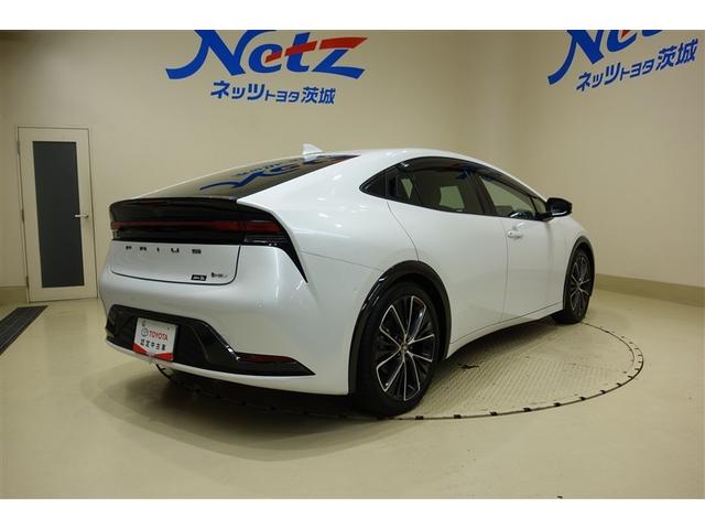 プリウス Ｚ　リアカメラ　プリクラッシュ　ＰＷシート　１オーナ　メモリナビ　ＡＣ１００Ｖ電源　ＬＥＤランプ　ナビ・ＴＶ　オートクルーズ　アルミホイール　ドライブレコーダ　ＡＣ　運転席エアバッグ　横滑り防止装置（7枚目）