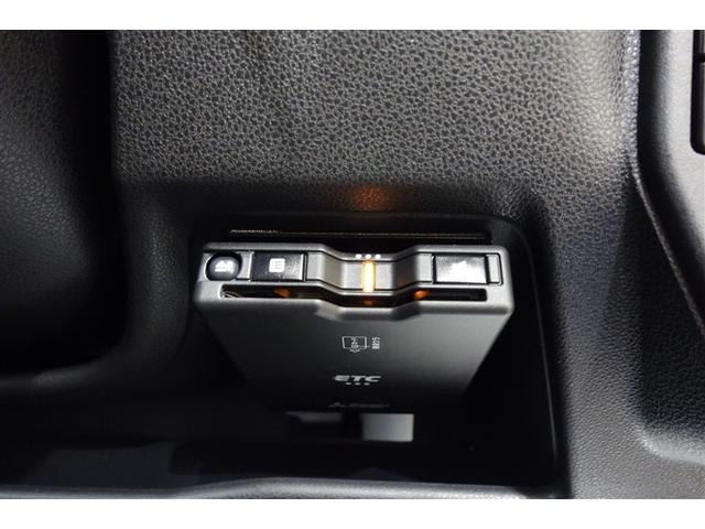 ハイゼットカーゴ ＤＸ　ＳＡＩＩＩ　ヘッドライトＬＥＤ　横滑防止装置　ＥＴＣ付き　オートエアコン　キ－レス　デュアルエアバッグ　エコアイドル　前席パワーウィンドウ　運転席エアバッグ　パワーステアリング　ＡＢＳ　前後誤発進抑制装置（13枚目）