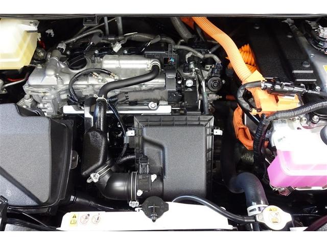 ヴォクシー ハイブリッドＺＳ　煌ＩＩＩ　１０型純正ナビ　フルセグＴＶ　ブルートゥース　ＤＶＤ再生　後席モニター　リヤカメラ　ＥＴＣ　スマートキー　　オートエアコン　クルーズコントロール　ＬＥＤライト　両側電動ドア　セーフティセンス　アルミ（38枚目）