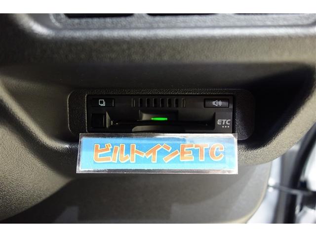 ハイエースバン ロングスーパーＧＬ　ダブルエアコン　助手席エアバッグ　ＬＥＤヘッド　運転席エアバッグ　ドラレコ　イモビライザー　オートエアコン　フルセグテレビ　フルタイム４ＷＤ　メモリナビ　パワーステアリング　スマ－トキー　ＥＴＣ車載器（16枚目）