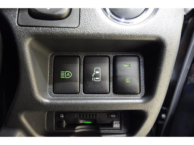 ハイエースワゴン ＧＬ　定期点検記録簿　ＰＳＤ　ＷエアＢ　４ＷＤ車　ダブルエアコン　キーレスエントリー　１００Ｖ　エアコン　ミュージックプレイヤー接続可　横滑り防止　ナビテレビ　ＡＢＳ　ワンオーナー　ＥＴＣ車載器　パワステ（24枚目）