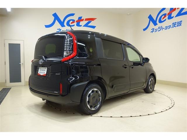 シエンタ ハイブリッドZ TSS ワンオーナ エアバック キーレスエントリー ナビTV イモビライザー 整備記録簿 バックモニター LEDヘッドライト ETC車載器 横滑り防止 スマートキー オートエアコン サイドエアバッグ(6枚目)