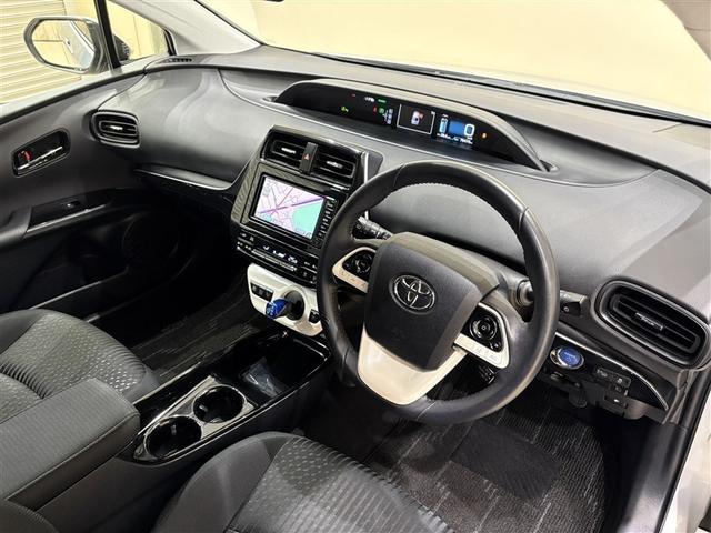 プリウス Ｓセーフティプラス　衝突回避システム　１セグ　Ｂモニター　ドラレコ付き　ＬＥＤライト　クルコン　ＥＴＣ装備　スマートＫＥＹ　ナビＴＶ　イモビライザー　横滑り防止機能　ＰＷ　カーテンエアバッグ　キーレスエントリー　アルミ（24枚目）