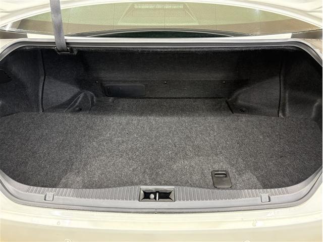 クラウンハイブリッド ロイヤルサルーン 点検記録簿 フルセグテレビ Bカメラ DVD再生機能 盗難防止システム スマキー オートクルーズコントロール 電動パワーシート ESC ETC付き アイスト アルミホイール カーテンエアバッグ PW(28枚目)