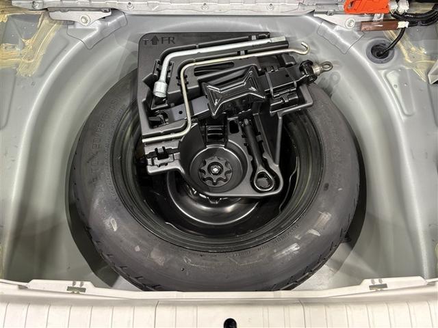 プリウス Ｇ　Ａストップ　１オーナー車　Ｒカメラ　スマ－トキ－　ＡＵＸ　パワーステアリング　エアバック　ナビ＆ＴＶ　電動パワーシート　サイドエアバック　ＡＡＣ　整備記録簿　クルコン　ＥＴＣ付　イモビライザー　ＡＷ（30枚目）