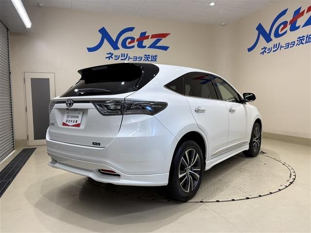 ハリアー エレガンス　フルエアロ　純正ナビ　フルセグＴＶ　ブルートゥース　ＤＶＤ再生　リヤカメラ　ＥＴＣ　ドライブレコーダ　スマ－トキ－　オートエアコン　クルーズコントロール　ＬＥＤライト　プリクラッシュセーフティ　アルミ（7枚目）