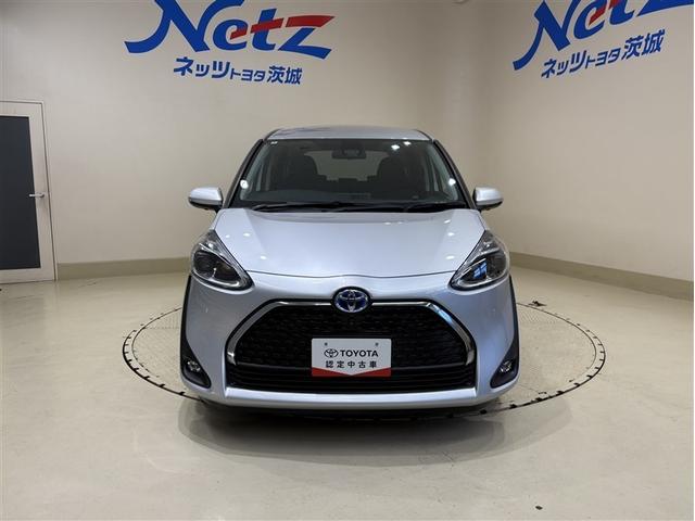 シエンタ ハイブリッド　ファンベースＧセーフティーエディション　９型純正ナビ　フルセグＴＶ　ブルートゥース　ＤＶＤ再生　全周囲カメラ　ＥＴＣ　スマートキー　オートエアコン　シートヒーター　クルーズコントロール　ＬＥＤライト　両側電動ドア　セーフティセンス　アルミ（4枚目）