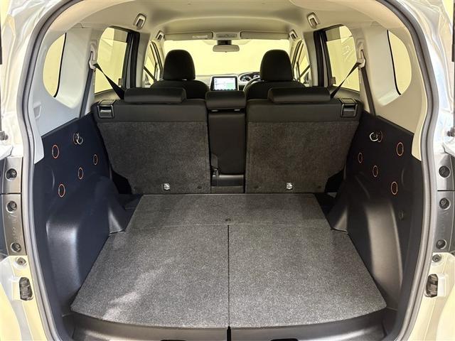 シエンタ ハイブリッド　ファンベースＧセーフティーエディション　９型純正ナビ　フルセグＴＶ　ブルートゥース　ＤＶＤ再生　全周囲カメラ　ＥＴＣ　スマートキー　オートエアコン　シートヒーター　クルーズコントロール　ＬＥＤライト　両側電動ドア　セーフティセンス　アルミ（29枚目）