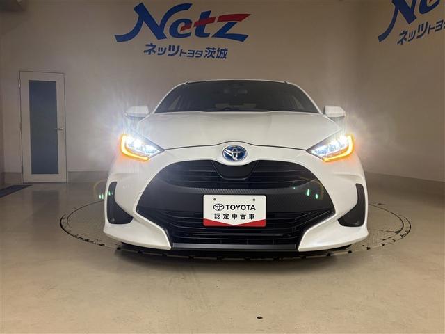 ヤリス ハイブリッドＧ　ディスプレイオーディオ　ブルートゥース　リヤカメラ　スマートキー＆プッシュスタート　オートエアコン　シートヒーター　クルーズコントロール　横滑り抑制　ＬＥＤライト　セーフティセンス　アルミホイール（33枚目）