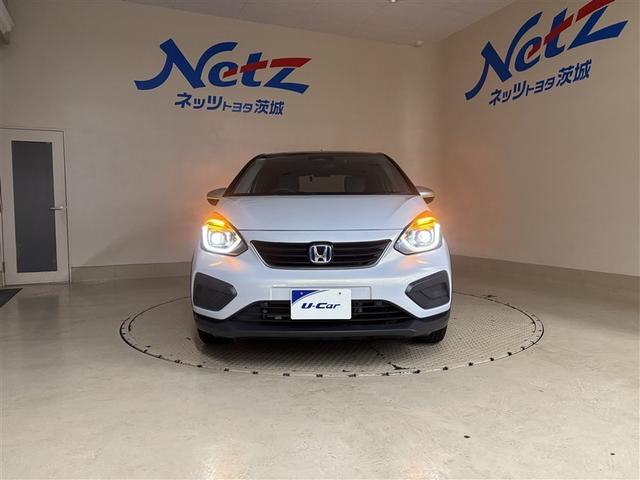 フィット ｅ：ＨＥＶクロスター　スマキー　カーテンエアバック　セキュリティーアラーム　ナビＴＶ　ＤＶＤ再生可　クルコン　ワンオーナー　ＥＴＣ装備　パワーウィンド　アルミ　ＬＥＤヘッドライト　ドラレコ付き　メモリナビ　Ｂカメラ　記録簿（33枚目）