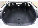 後部座席を倒せば大容量の荷室が出現!!たくさんの荷物も積めちゃいます!