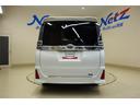 ヴォクシー ZS 両電動スライドドア 地デジ 盗難防止システム オートエアコン ダブルエアバッグ DVD再生可 ETC LEDヘッドライト キーレスエントリー メモリーナビ オートクルーズ ナビTV AUX 3列シート(8枚目)