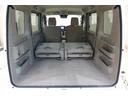 後部座席を倒せば大容量の荷室が出現!!たくさんの荷物も積めちゃいます!