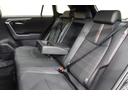 クリーニングしてあり清潔で広々とした座席です!是非、現車を見て体感してみてください。