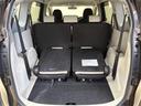 後部座席を倒せば大容量の荷室が出現!!たくさんの荷物も積めちゃいます!