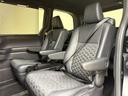 クリーニングしてあり清潔で広々とした座席です！是非、現車を見て体感してみてください。