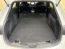 後部座席を倒せば大容量の荷室が出現!!たくさんの荷物も積めちゃいます!