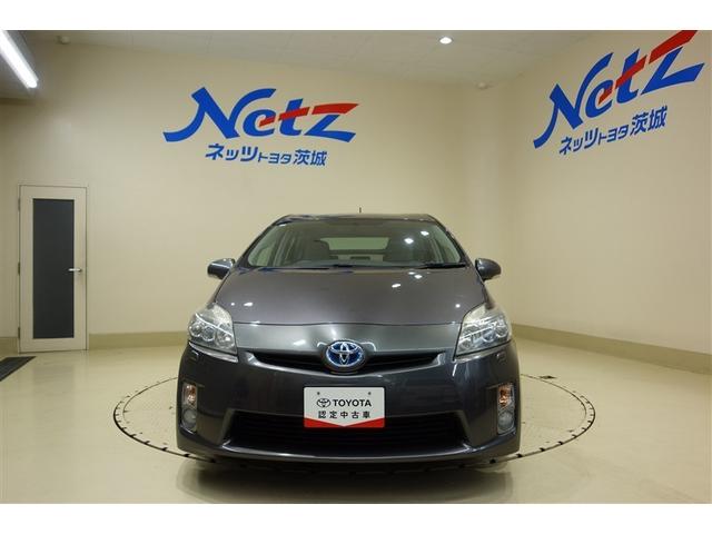 プリウス Ｓ　ＬＥＤエディション　純正ナビ　ワンセグＴＶ　ブルートゥース　ＤＶＤ再生　ＥＴＣ　スマートキー　オートエアコン　ＬＥＤライト　パワーステアリング　パワーウインドウ　デュアル＆カーテンエアバッグ　スペアタイヤ　ロングラン保証（4枚目）