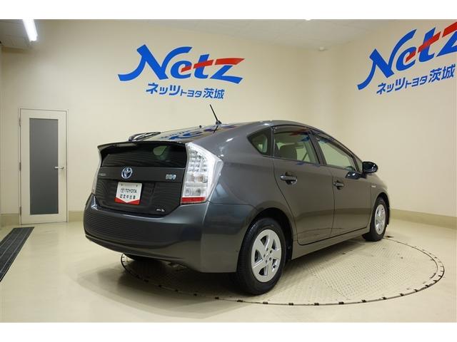 プリウス Ｓ　ＬＥＤエディション　純正ナビ　ワンセグＴＶ　ブルートゥース　ＤＶＤ再生　ＥＴＣ　スマートキー　オートエアコン　ＬＥＤライト　パワーステアリング　パワーウインドウ　デュアル＆カーテンエアバッグ　スペアタイヤ　ロングラン保証（7枚目）