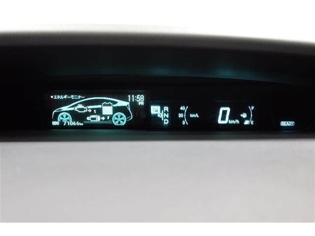 プリウス Ｓ　ＬＥＤエディション　純正ナビ　ワンセグＴＶ　ブルートゥース　ＤＶＤ再生　ＥＴＣ　スマートキー　オートエアコン　ＬＥＤライト　パワーステアリング　パワーウインドウ　デュアル＆カーテンエアバッグ　スペアタイヤ　ロングラン保証（18枚目）