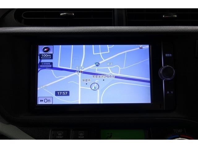 アクア Ｓ　スマートキープッシュスタート　キーレスエントリ　フルセグ地デジ　イモビ　ナビ＆ＴＶ　ワンオーナー車　オートエアコン　デュアルエアバック　ＥＳＣ　パワーウィンドウ　ＡＵＸ端子　ＥＴＣ　ＤＶＤ再生可能（12枚目）