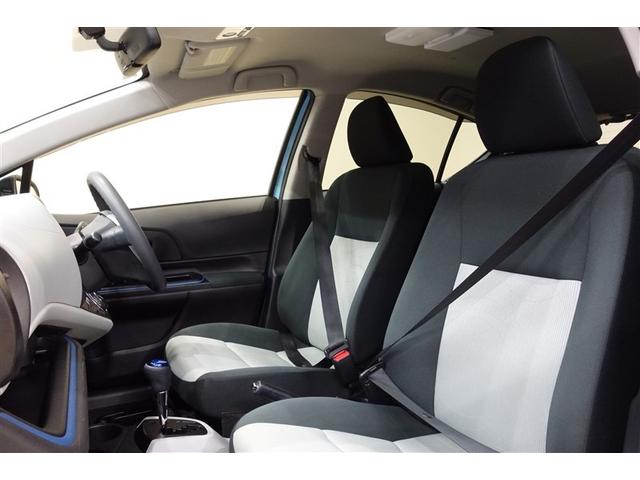 アクア Ｓ　スマートキープッシュスタート　キーレスエントリ　フルセグ地デジ　イモビ　ナビ＆ＴＶ　ワンオーナー車　オートエアコン　デュアルエアバック　ＥＳＣ　パワーウィンドウ　ＡＵＸ端子　ＥＴＣ　ＤＶＤ再生可能（23枚目）