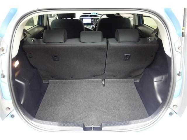 アクア Ｓ　スマートキープッシュスタート　キーレスエントリ　フルセグ地デジ　イモビ　ナビ＆ＴＶ　ワンオーナー車　オートエアコン　デュアルエアバック　ＥＳＣ　パワーウィンドウ　ＡＵＸ端子　ＥＴＣ　ＤＶＤ再生可能（25枚目）