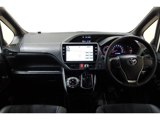 ヴォクシー ＺＳ　煌ＩＩＩ　プリクラッシュ　スマートキ　アイスト　ＤＶＤ再生機能　記録簿付き　横滑り防止装置　ナビＴＶ　アルミ　三列シート　ＷＡＣ　盗難防止　オートエアコン　キーレス　ＥＴＣ装備　パワステ　メモリナビ　クルコン（11枚目）