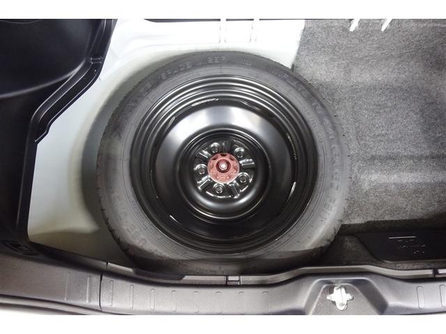 ヴォクシー ＺＳ　煌ＩＩＩ　プリクラッシュ　スマートキ　アイスト　ＤＶＤ再生機能　記録簿付き　横滑り防止装置　ナビＴＶ　アルミ　三列シート　ＷＡＣ　盗難防止　オートエアコン　キーレス　ＥＴＣ装備　パワステ　メモリナビ　クルコン（32枚目）