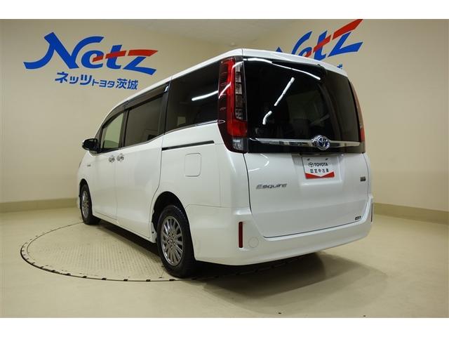 エスクァイア ハイブリッドGi 9型純正ナビ フルセグTV ブルートゥース DVD再生 後席モニター リヤカメラ ETC スマートキー シートヒーター クルーズコントロール LEDライト 両側電動ドア セーフティセンス アルミ(9枚目)