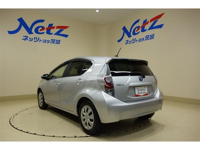 アクア S 純正ナビ ワンセグTV ブルートゥース ETC キーレスエントリー オートエアコン デュアルエアバッグ パワーウィンドウ パワーステアリング スペアタイヤ ロングラン保証(9枚目)