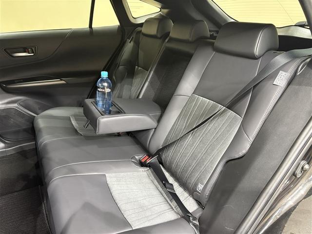 ハリアーハイブリッド Ｇ　エンジンスターター　ディスプレイオーディオ　ブルートゥース　フルセグＴＶ　リヤカメラ　ＥＴＣ　スマートキー　オートエアコン　ＬＥＤライト　クルーズコントロール　電動バックドア　セーフティセンス　アルミ（28枚目）